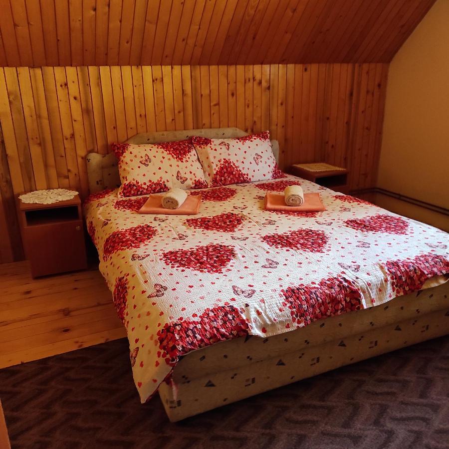 Apartmani Cetkovic 자블야크 외부 사진