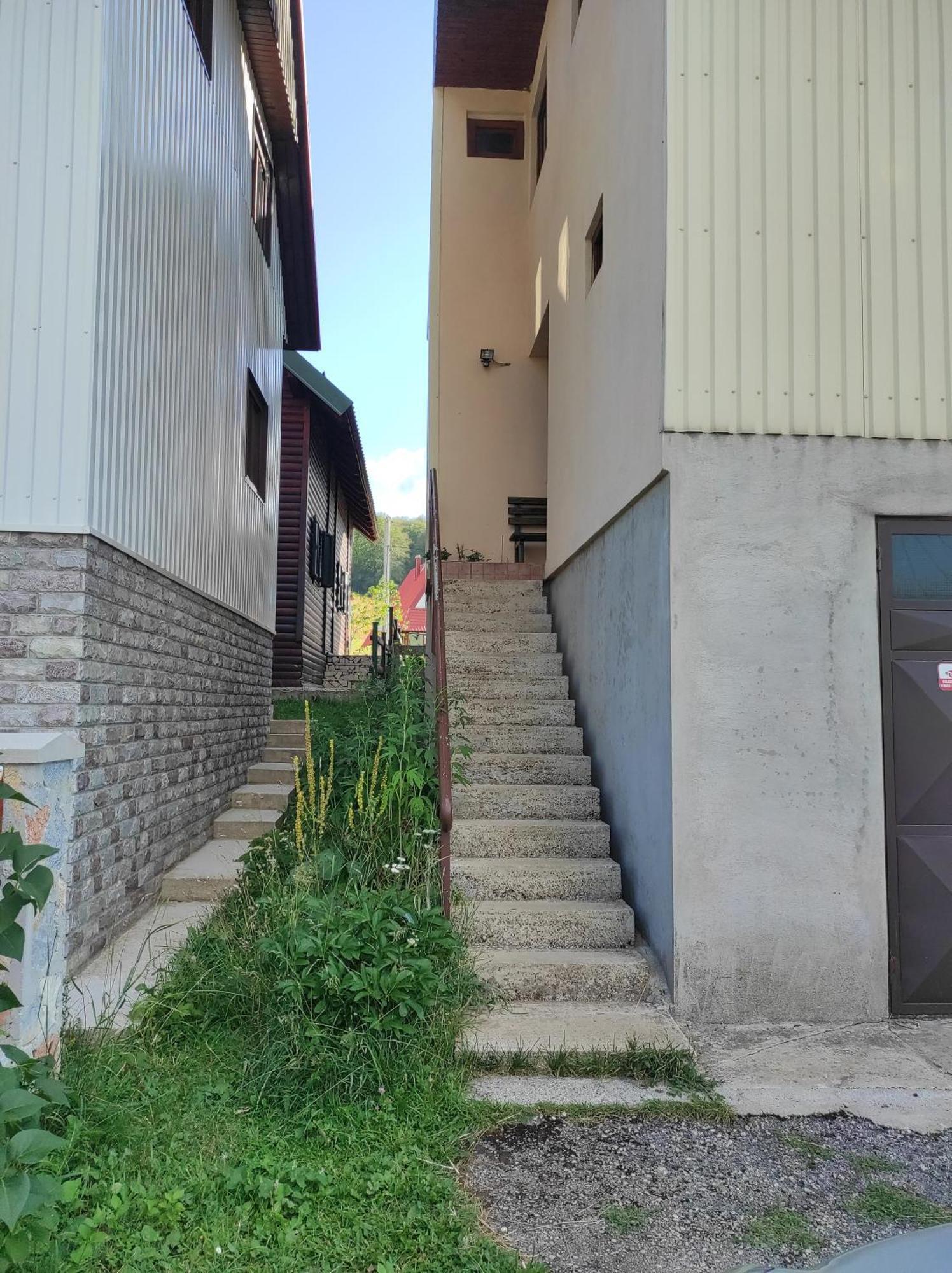 Apartmani Cetkovic 자블야크 외부 사진