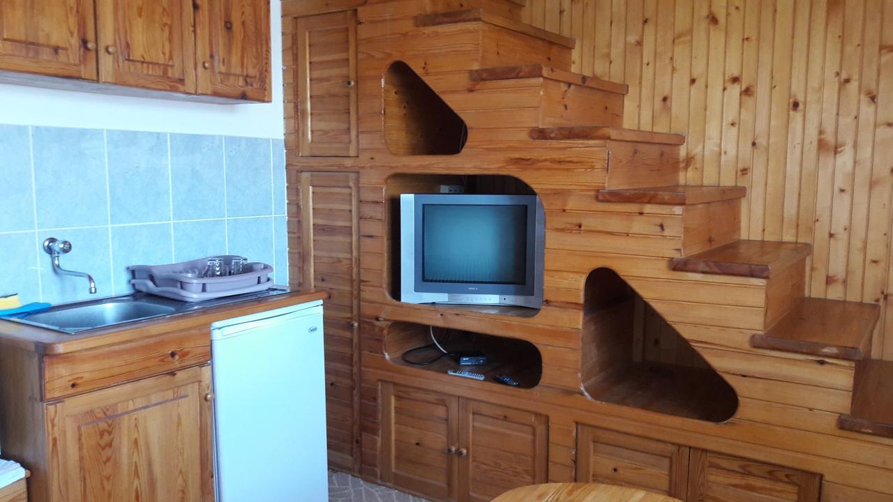 Apartmani Cetkovic 자블야크 외부 사진